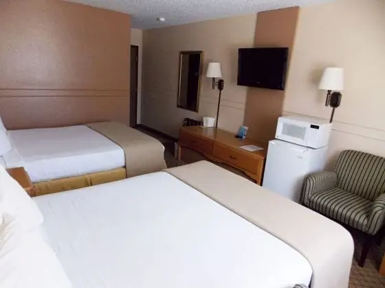 Standard Oda, 2 Büyük (Queen) Boy Yatak