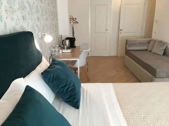 Deluxe Dört Kişilik Oda