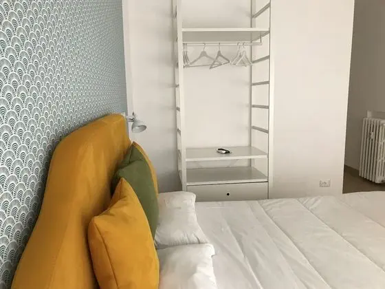 Tek Büyük Yataklı Oda, Balkon