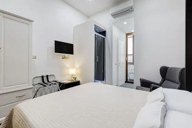 Tek Büyük Yataklı Oda