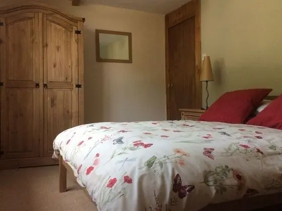 Kır Evi, Banyolu/Duşlu (Dolau Self-catering)