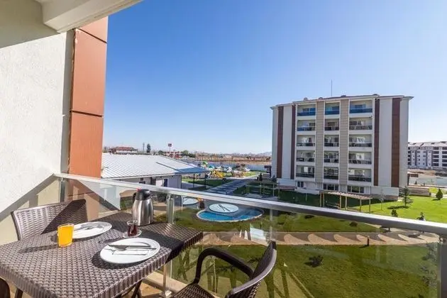 Aile Suite - Bahce Manzaralı