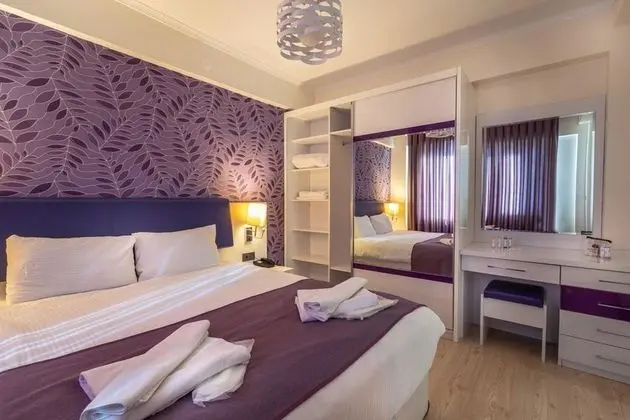 Aile Suite - Yol Manzaralı