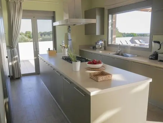 Villa, 4 Yatak Odası, Engellilere Uygun, Okyanusa Sıfır
