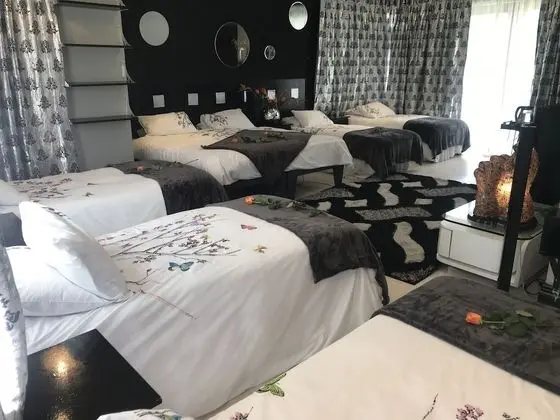 Luxury Stüdyo Süit, 1 Yatak Odası, Havuz Manzaralı