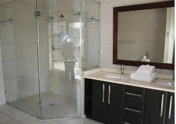 Luxury Stüdyo Süit, 1 Yatak Odası, Havuz Manzaralı