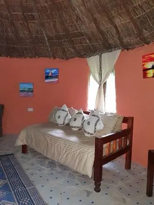 Banda Bungalo