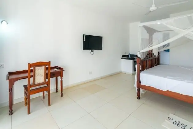 Deluxe Oda, Balkon, Havuz Manzaralı