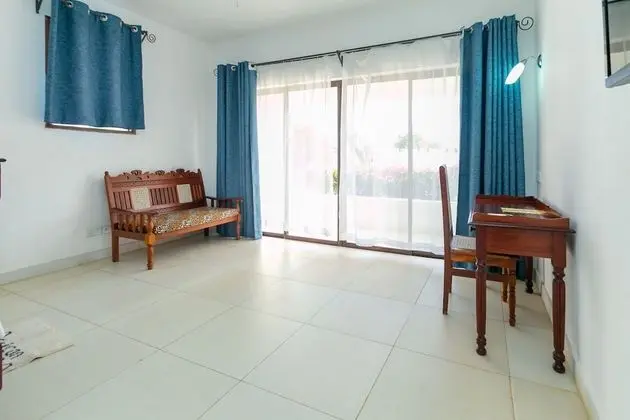 Deluxe Oda, Balkon, Havuz Manzaralı