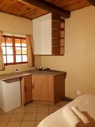 Villa (2)