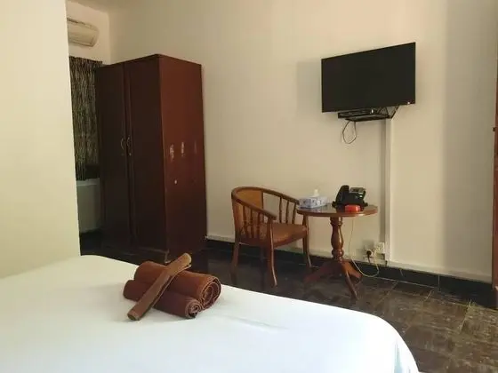 Standard Tek Büyük Yataklı Oda