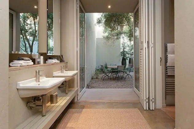 Fynbos Executive Suite