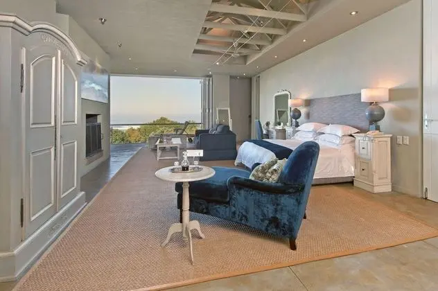 Southern right suite