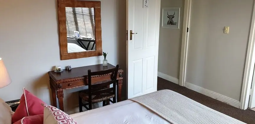 Standard Tek Büyük Yataklı Oda, 1 Çift Kişilik Yatak, Bahçe Manzaralı