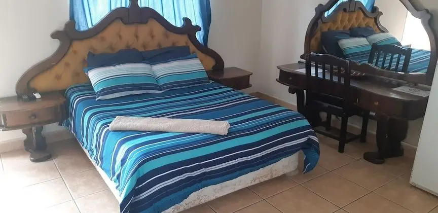 Economy Büyük Yataklı Tek Kişilik Oda, 2 Yatak Odası, Engellilere Uygun