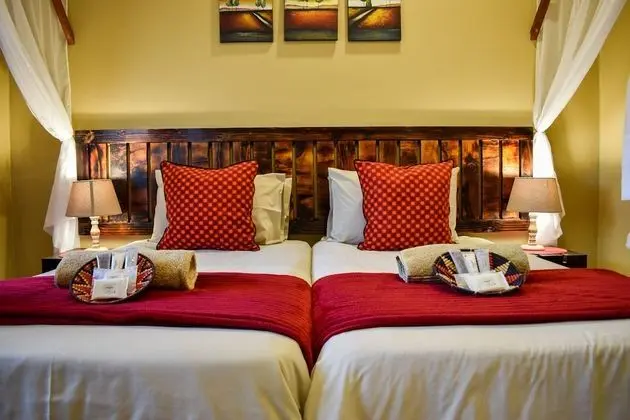 Standard Kır Evi (Warthog Alley)