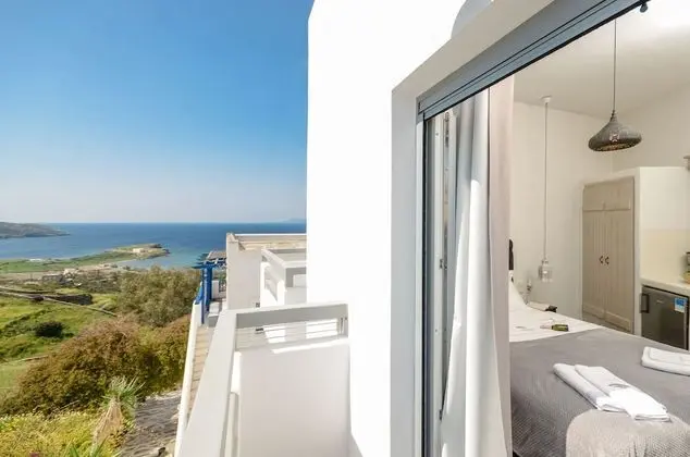 Deluxe Tek Büyük Yataklı Oda, 1 Yatak Odası, Sigara İçilmez, Kısmi Deniz Manzaralı