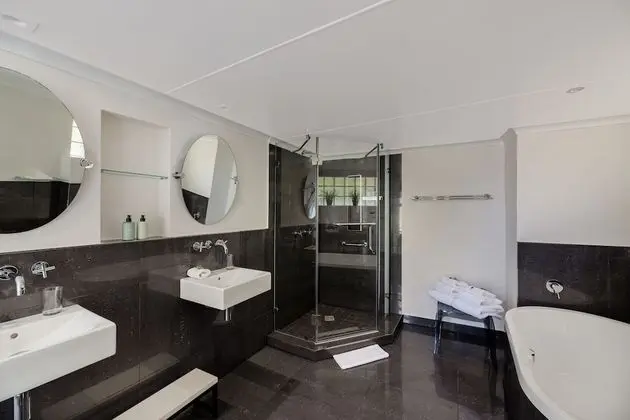Materolli Suite