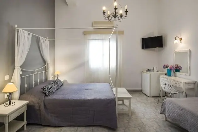 Standard Üç Kişilik Oda