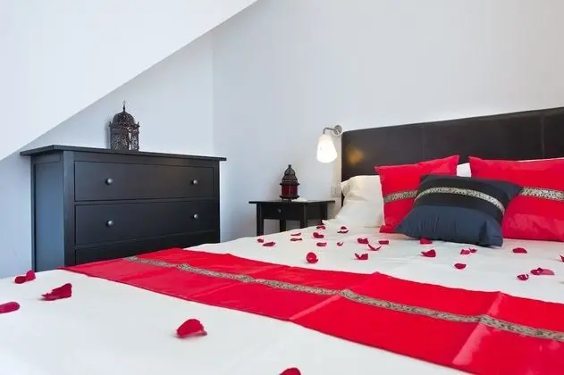 Apart Daire, 2 Yatak Odası, Balkon, Deniz Manzaralı
