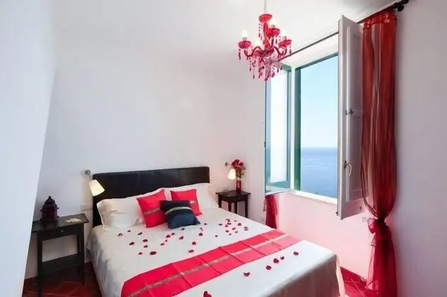 Apart Daire, 2 Yatak Odası, Balkon, Deniz Manzaralı