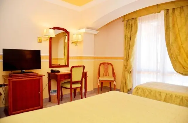 Superior Üç Kişilik Oda