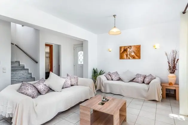 Villa, 3 Yatak Odası, Havuz Manzaralı