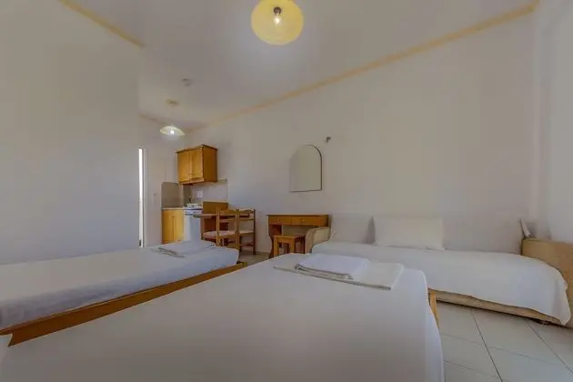 Basic Üç Kişilik Oda