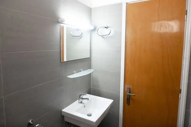 Deluxe Üç Kişilik Oda, Birden Çok Yatak