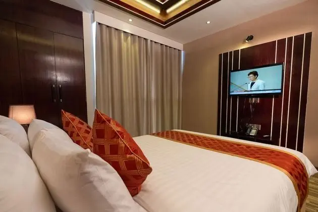 Premium Tek Büyük Yataklı Oda