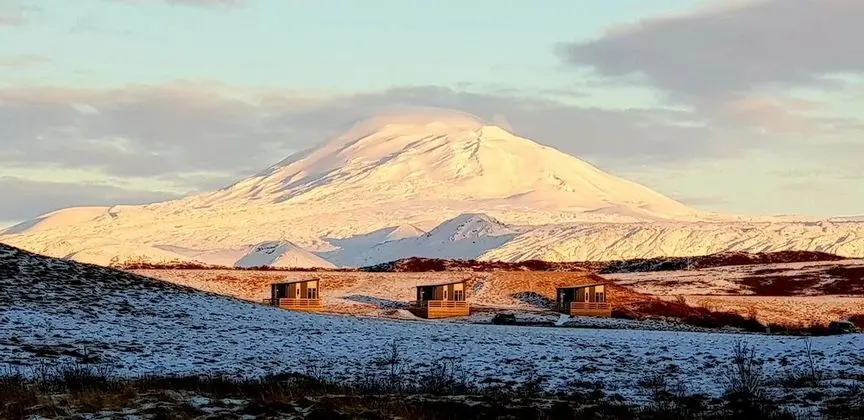 Kır Evi, Dağ Manzaralı