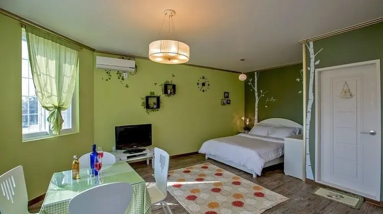 Deluxe Tek Büyük Yataklı Oda