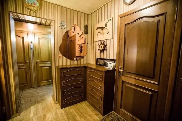 Basic Apart Daire, 1 En Büyük (King) Boy Yatak ve Çekyat