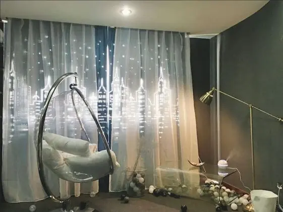 Exclusive Stüdyo, Şehir Manzaralı
