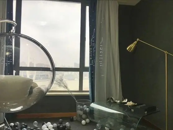 Exclusive Stüdyo, Şehir Manzaralı
