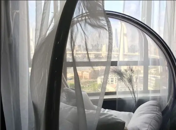 Exclusive Stüdyo, Şehir Manzaralı