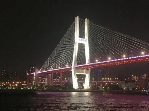 Exclusive Stüdyo, Şehir Manzaralı