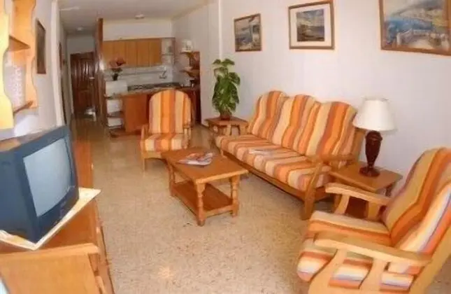 Basic Üç Kişilik Oda