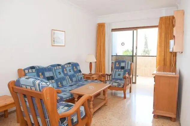 Basic Üç Kişilik Oda