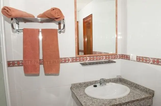Basic Üç Kişilik Oda