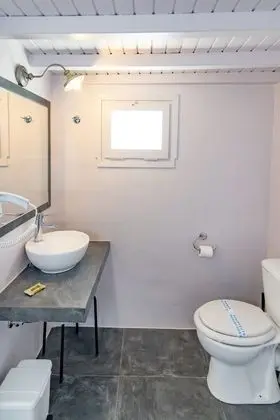 Üç Kişilik Oda