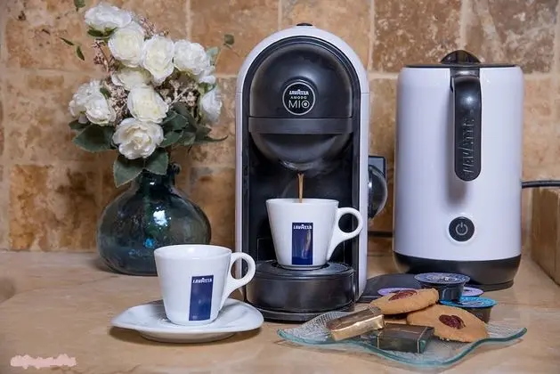 Design Dağ Evi, 1 Büyük (Queen) Boy Yatak ve Çekyat, Sigara İçilmez