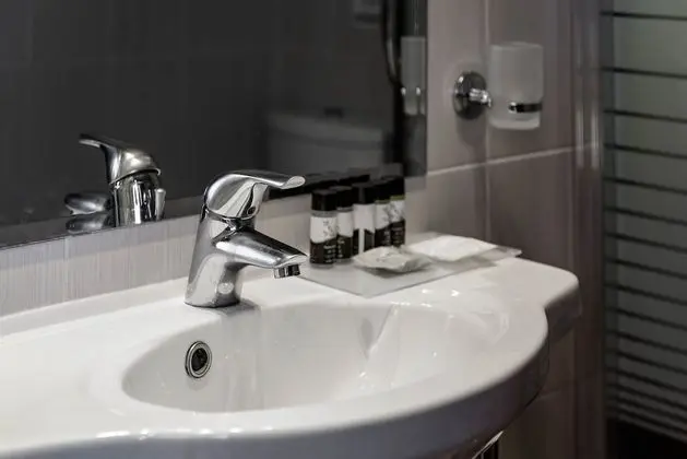 Standard Üç Kişilik Oda, Şehir Manzaralı