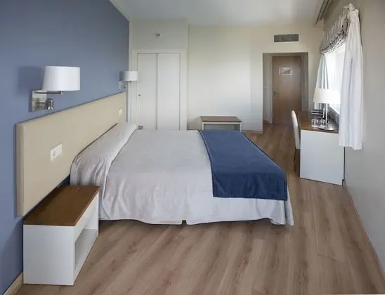 Büyük Yataklı Tek Kişilik Oda, Balkon