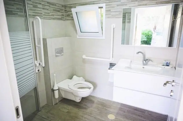 Premium Üç Kişilik Oda, Veranda