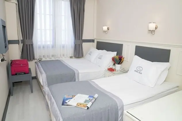 Üç Kişilik Oda, 3 Tek Kişilik Yatak