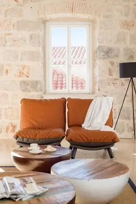 Villa, Sigara İçilebilir