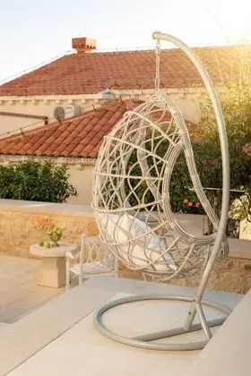 Villa, Sigara İçilebilir
