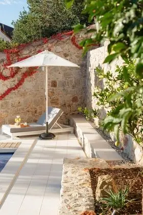 Villa, Sigara İçilebilir