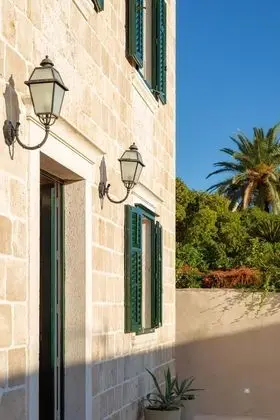 Villa, Sigara İçilebilir